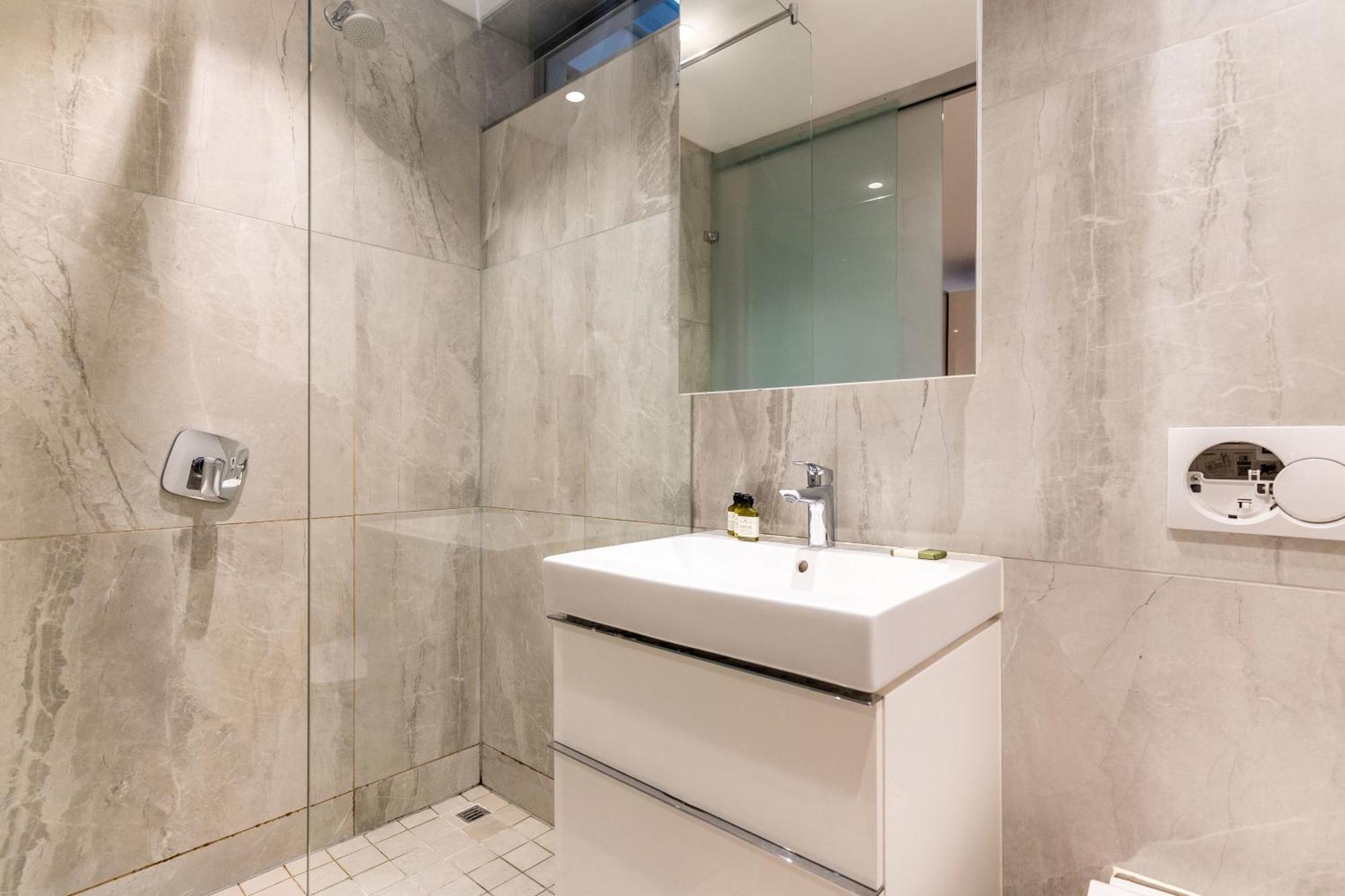 Appartement 117 On - Free Onsite Parking *